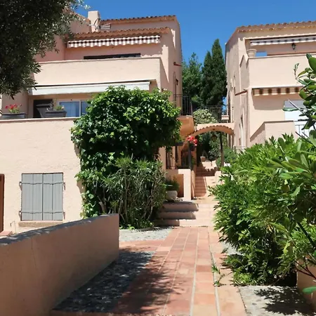 2 Chambres A Maxime Apartment